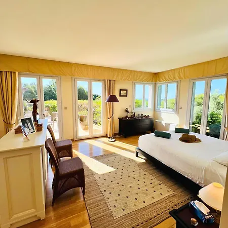 Villa Villa-cypres-la-polynesie-giens