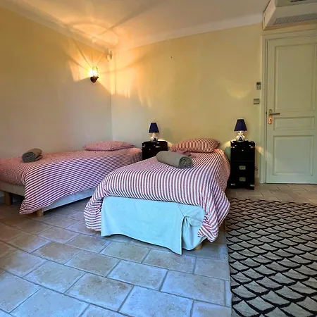 Villa Villa-cypres-la-polynesie-giens *