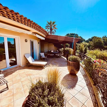 Villa-cypres-la-polynesie-giens Villa Hyères