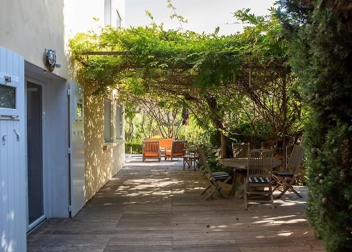 Villa-cyprès-la-polynésie-giens * Hyères