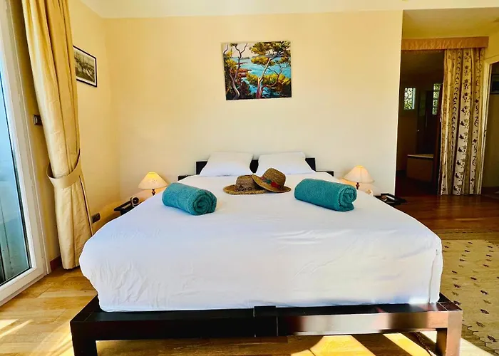 빌라 Villa-cypres-la-polynesie-giens *