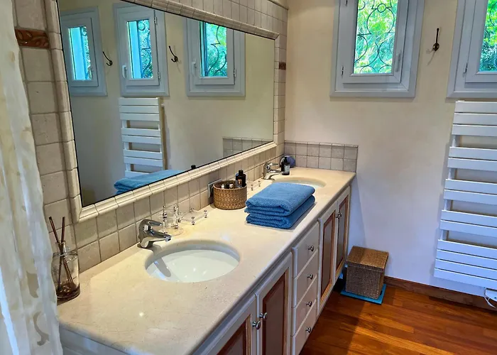 Villa-cyprès-la-polynésie-giens *